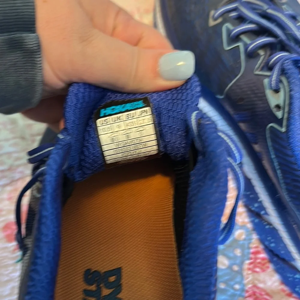 Women’s Gaviota Blue Athletic Shoes - Picture 2 of 4